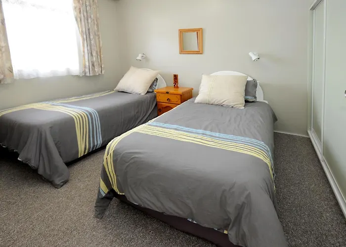 4 star hotel: The Tahitian